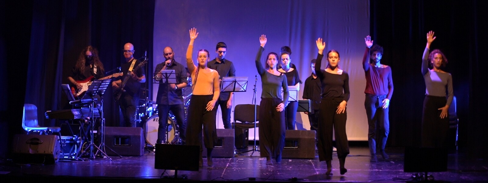 Gaia Slideshow 11
